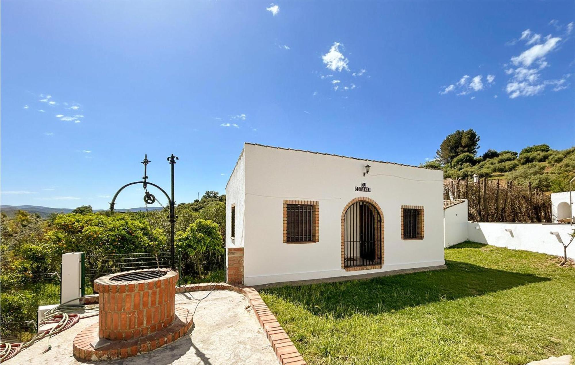 Beautiful Home In Algar With Indoor Swimming Pool Exterior photo